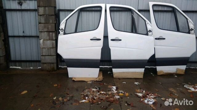Дверь Мерседес Спринтер W 906,VW Crafter Дверь Мерседес Спринтер W 906,VW Crafter