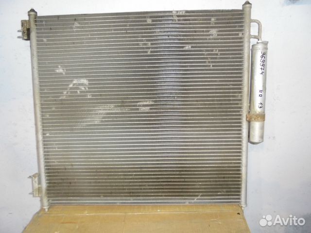 Радиатор кондиционера на рендж ровер вог 4 Range R