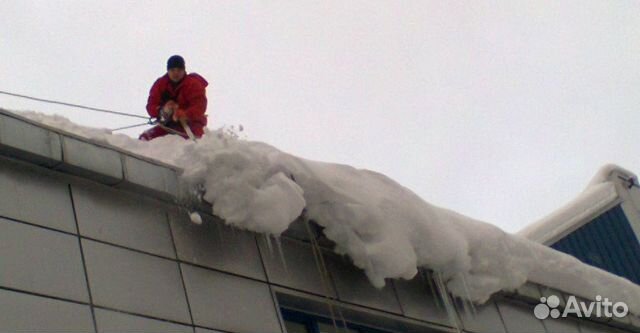 Уборка снега