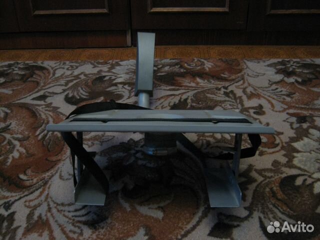 Подвесная полка для телевизора