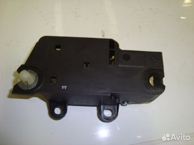 Ручка двери внутренняя левая Ford C-Max qqdb 2008 Ручка двери внутренняя левая Ford C-Max qqdb 2008