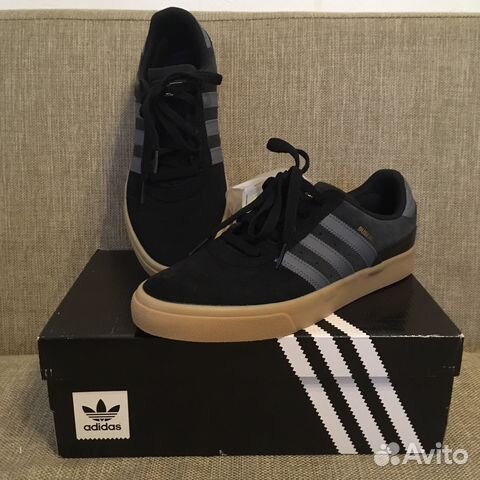 adidas 9.5