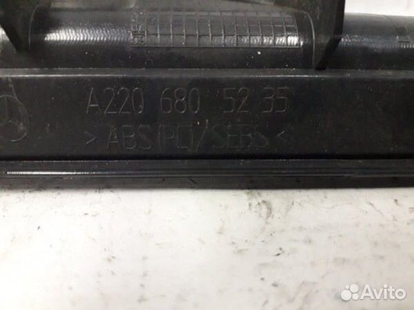 Внутренняя накладка порога задняя левая Mercedes Внутренняя накладка порога задняя левая Mercedes