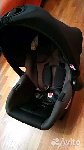 Автомобильное кресло Автомобильное кресло