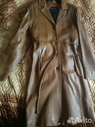 Пальто женское, кожа Пальто женское, кожа