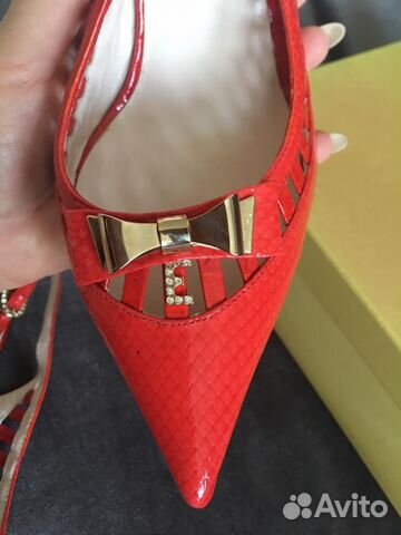 Лаковые женские туфли из кожи питона essere Лаковые женские туфли из кожи питона essere