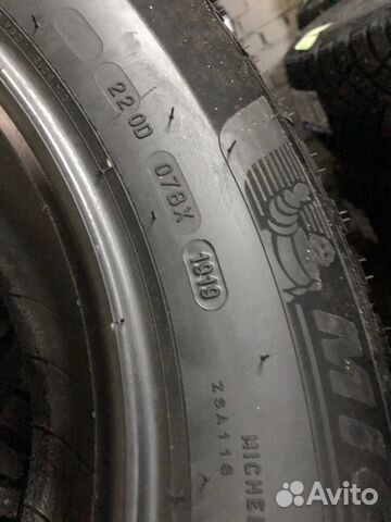 Зимние шины Michelin 215/65R16 X-Ice North 4