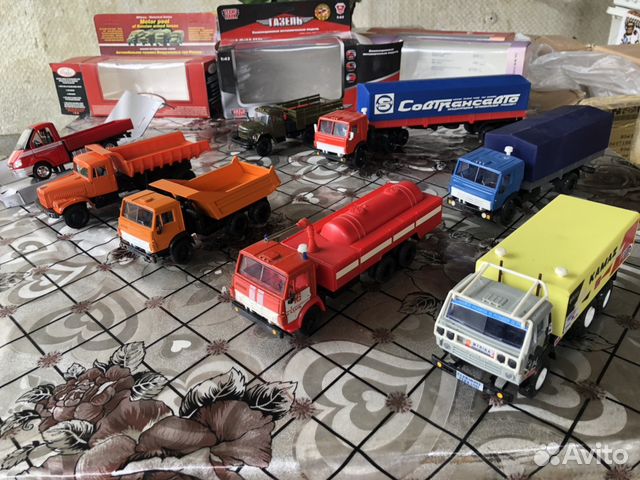 Модельки масштаб 1:43