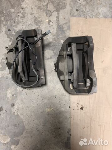 Тормозной суппорт BMW 7 F01 n63b44a Тормозной суппорт BMW 7 F01 n63b44a