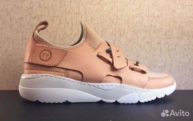 ronnie fieg filling pieces