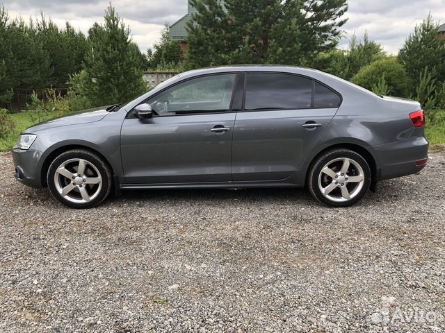 Volkswagen Jetta 1.6 AT, 2013, 129 000 км