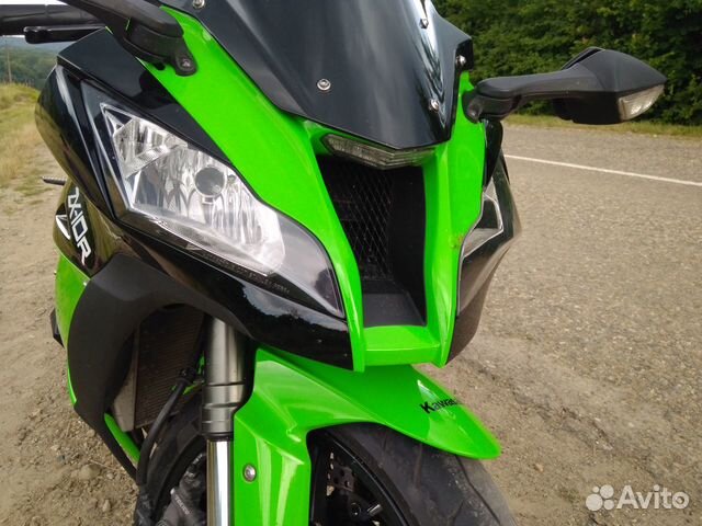 kawasaki zx10 2012