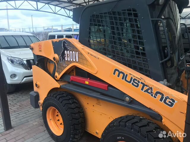 Продаю мини-погрузчик mustang 3300V