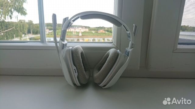 Astro A40