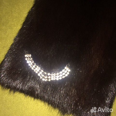 Короткая норковая шуба с капюшоном