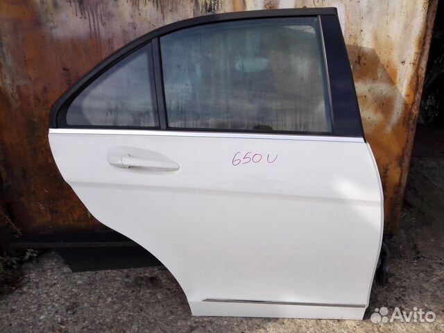 Дверь Mercedes W204 задняя правая Дверь Mercedes W204 задняя правая