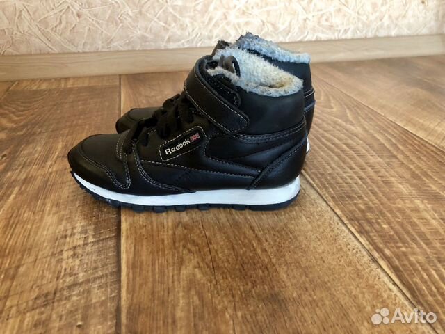 Ботинки осенние Reebok