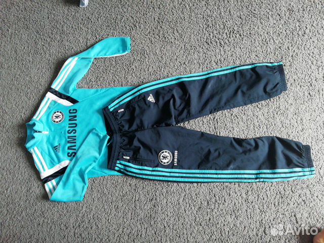 Спортивный костюм Adidas Спортивный костюм Adidas