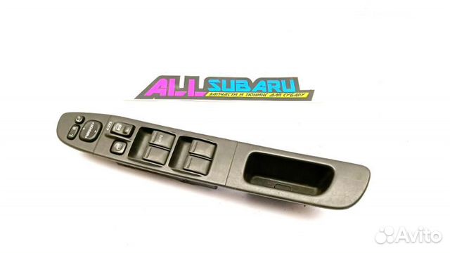 Блок управления стеклоподъемниками правый Subaru Блок управления стеклоподъемниками правый Subaru