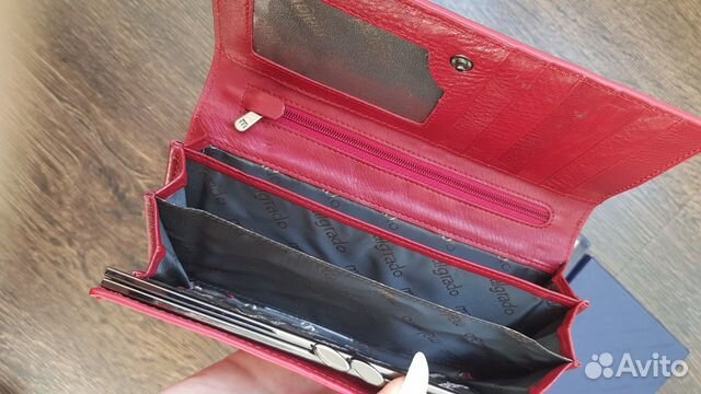 Новый женский кошелек красный из натуральной кожи Новый женский кошелек красный из натуральной кожи