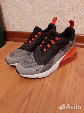 Кроссовки Кроссовки