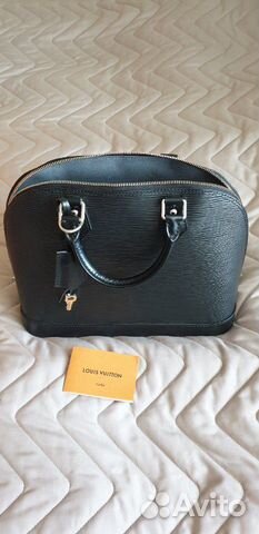 Нова сумка Louis Vuitton Alma PM Epi Нова сумка Louis Vuitton Alma PM Epi