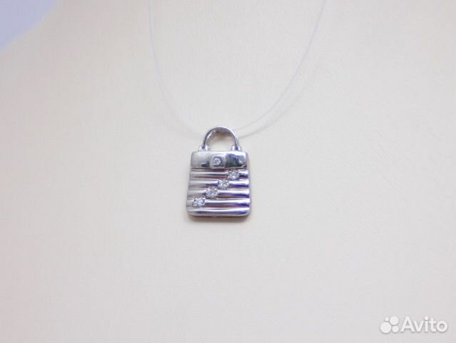 Серебряный кулон С цирконом 2,16 грамм Серебряный кулон С цирконом 2,16 грамм