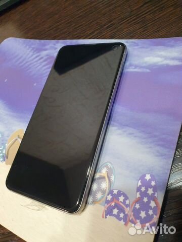 Дисплей SAMSUNG S10e Дисплей SAMSUNG S10e
