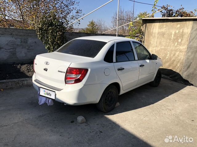 LADA Granta 1.6 МТ, 2015, битый, 70 000 км