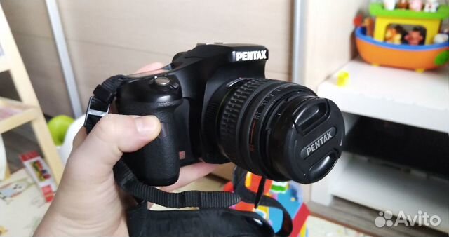 Pentax K200D + 3 объектива + вспышка + 2 сумки Pentax K200D + 3 объектива + вспышка + 2 сумки