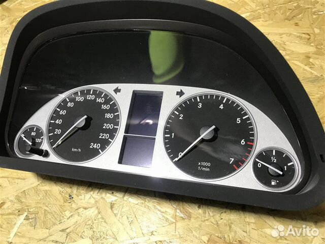 Панель приборов Mercedes-Benz B-Class W245 W245 Панель приборов Mercedes-Benz B-Class W245 W245