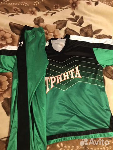 Разминочный костюм