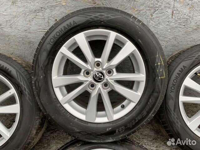 Оригинальные колеса Toyota Camry V70 R16 Оригинальные колеса Toyota Camry V70 R16
