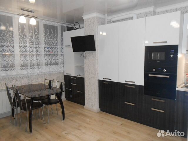 2-к квартира, 70 м², 3/10 эт.