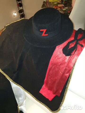 Костюм на праздник Zorro Костюм на праздник Zorro