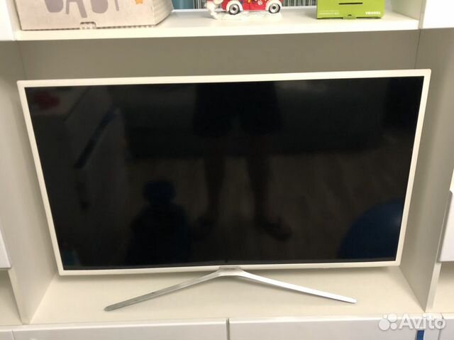SAMSUNG Smart TV Full HD SAMSUNG Smart TV Full HD
