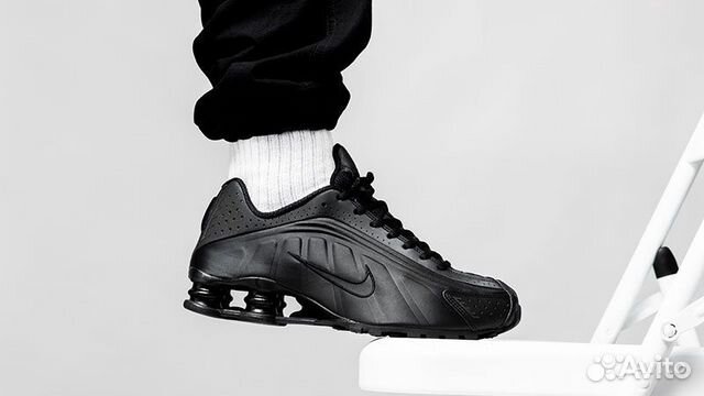 Кроссовки Nike Shox R4 Кроссовки Nike Shox R4