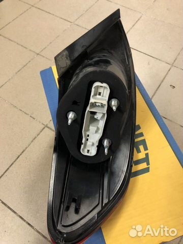 Passat CC задний правый фонарь Passat CC задний правый фонарь