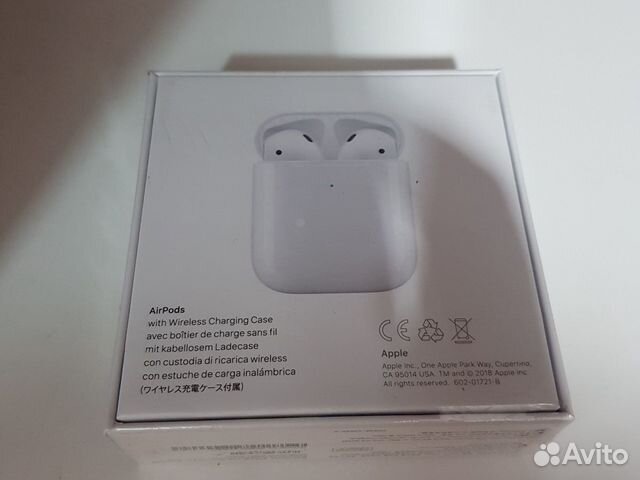 AirPods AirPods