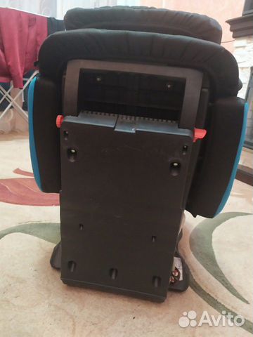 Детское автомобильное кресло