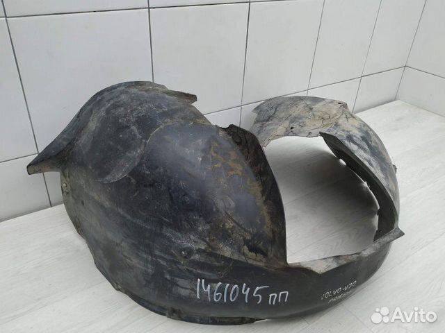 Локер передний правый 30655666 Volvo V70