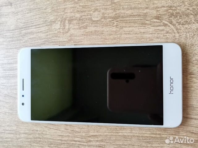 Телефон Huawei Honor 8 Телефон Huawei Honor 8