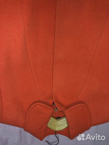 Пальто Kira plastinina прямого кроя, 3/4 рукав, ра Пальто Kira plastinina прямого кроя, 3/4 рукав, ра