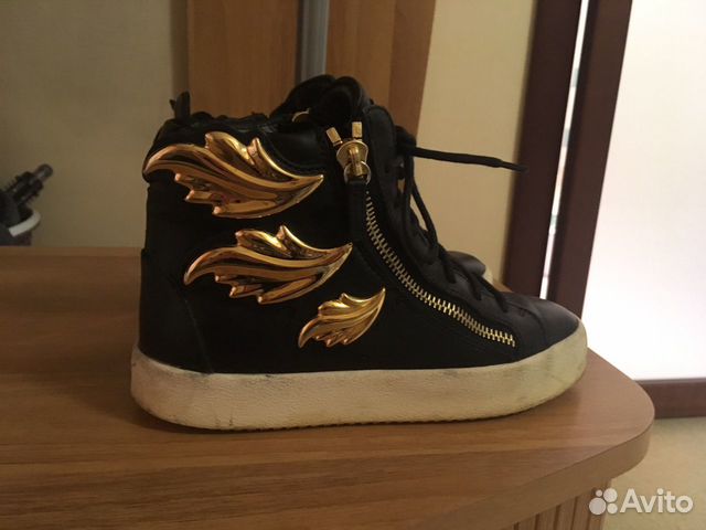 giuseppe zanotti 38