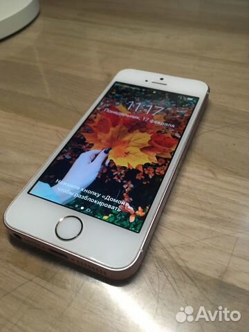 iPhone 5se розовый 16гб
