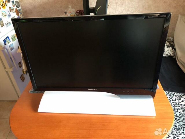Монитор SAMSUNG S24B750H 24 Монитор SAMSUNG S24B750H 24