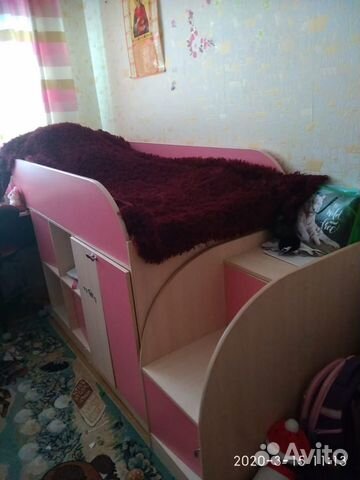 Детская кровать со столом Детская кровать со столом