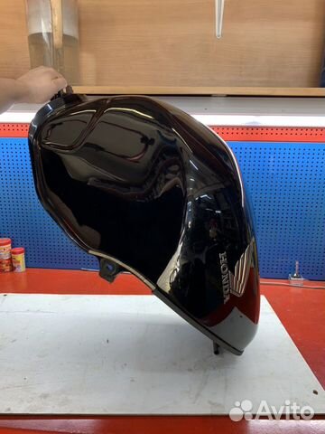 Топливный бак Honda CBR 1100XX инжекторный Топливный бак Honda CBR 1100XX инжекторный