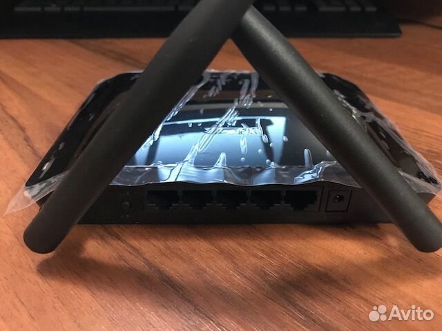 Маршрутизатор D-Link DIR-615 Маршрутизатор D-Link DIR-615