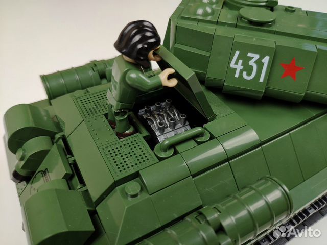 Конструктор Cobi Танк Т-34 с фигуркой танкиста